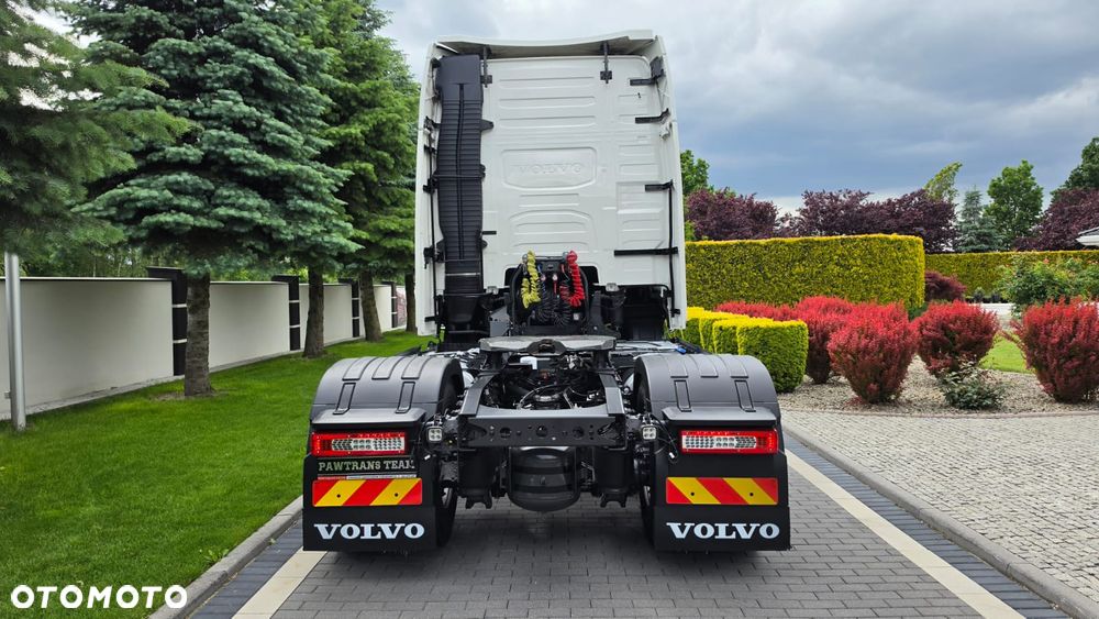 Volvo VOLVO///FH///500///2023/// GLOBETROTTER///XXL///1 TURBINA/// NOWE OPONY///KLIMATYZACJA POSTOJOWA///ZABUDOWY MIĘDZYOSIOWE///KAMERA/// VIRTUAL COCPIT///TABLET///STAN  BARDZO DOBRY - 7