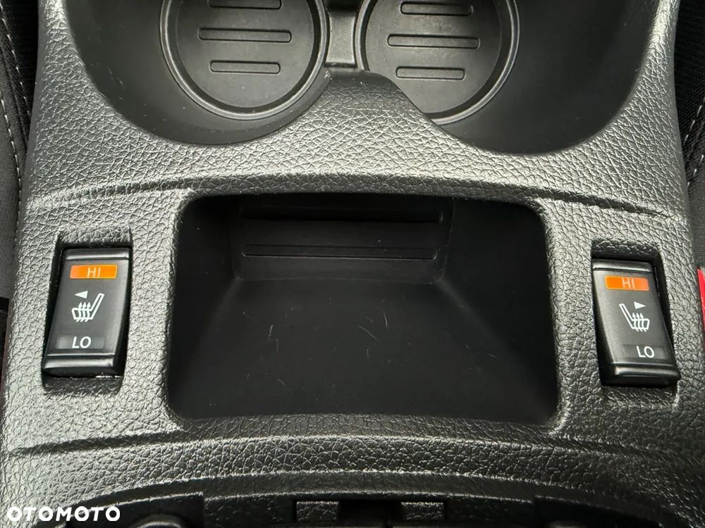 Nissan Qashqai 1.2 DIG-T Xtronic TEKNA - 25