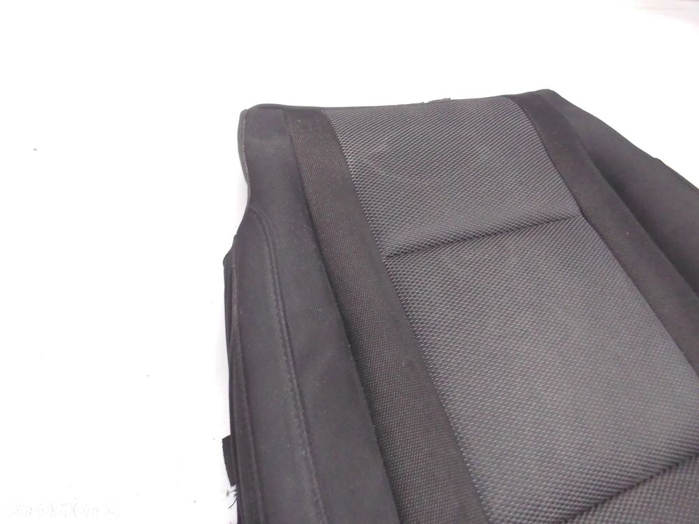 TAPICERKA FOTELA SIEDZISKA HYUNDAI I40 PRAWA PASAŻERA - 3