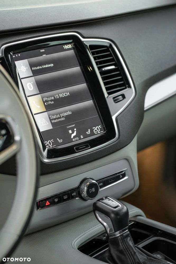 Volvo XC 90 D5 AWD Momentum - 20