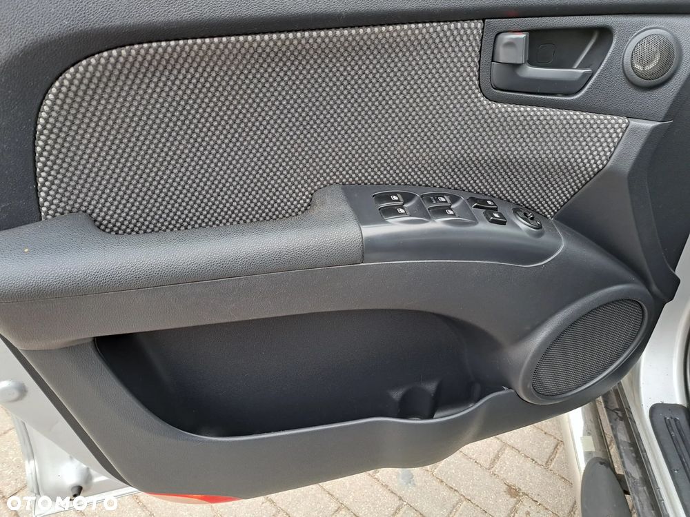 Kia Sportage - 28
