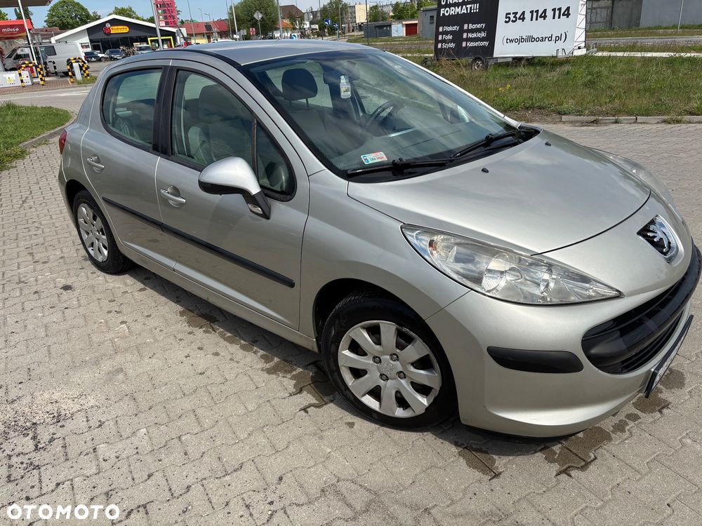 Peugeot 207 1.4 16V Presence - 5