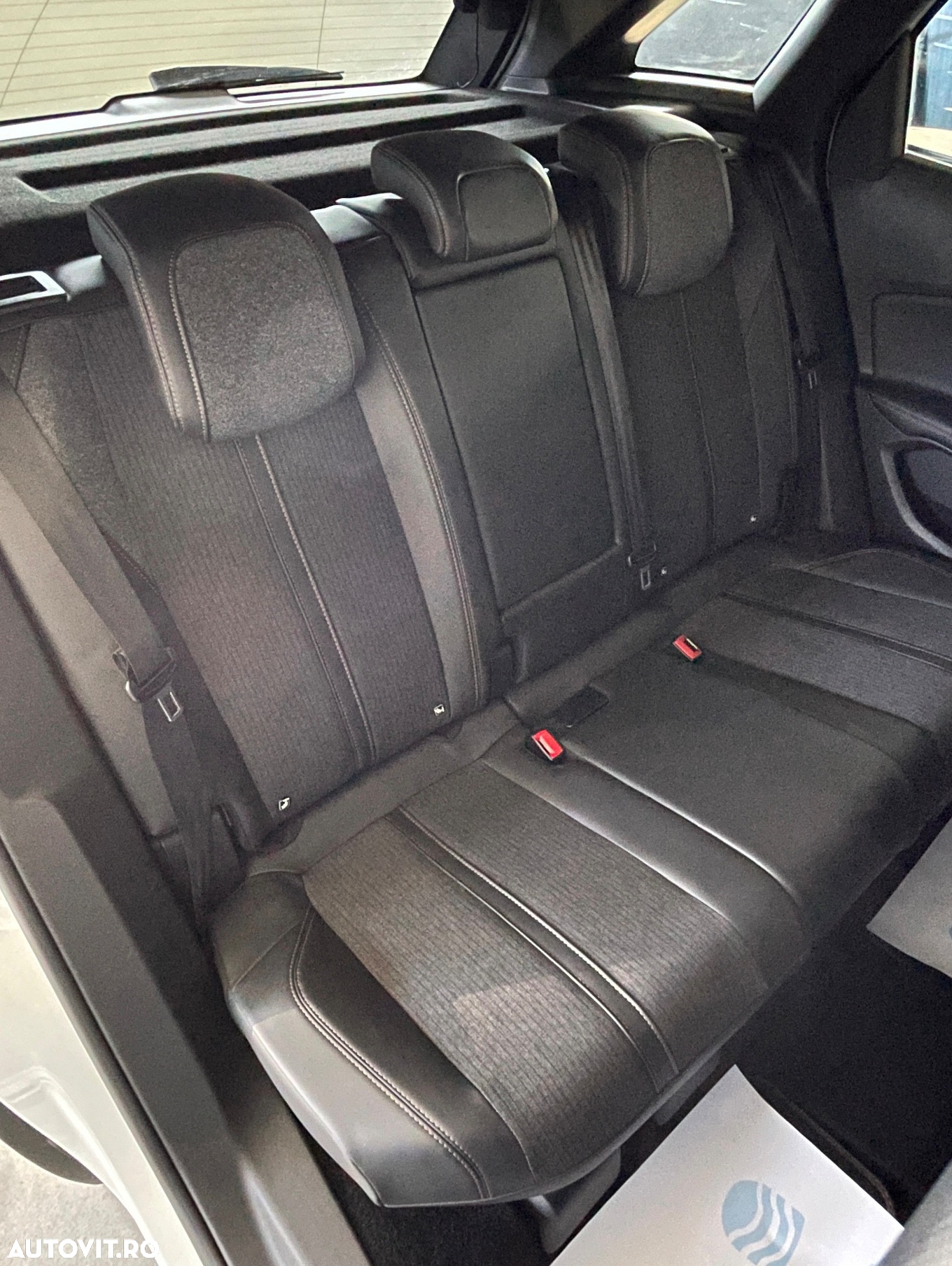 Peugeot 3008 1.2 PureTech Turbo S&S EAT6 GT-Line - 35