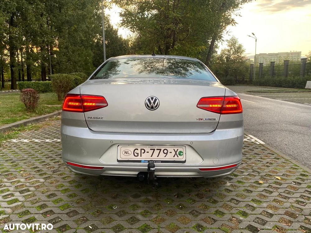 Volkswagen Passat Variant 1.6 TDI (BlueMotion Technology) DSG Comfortline - 5