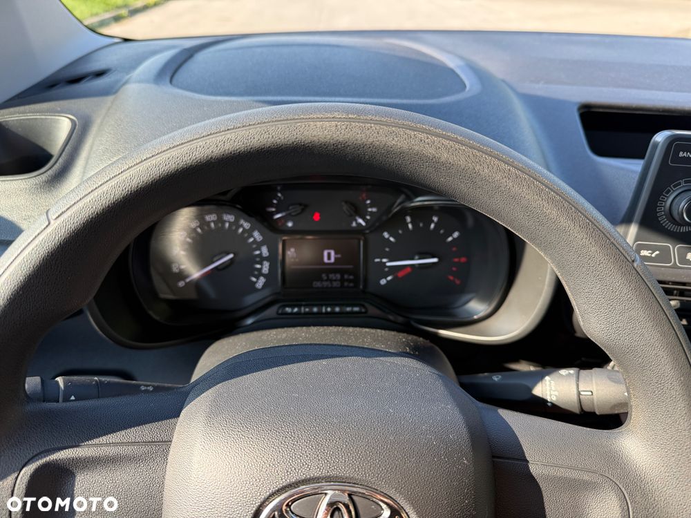 Toyota ProAce - 16