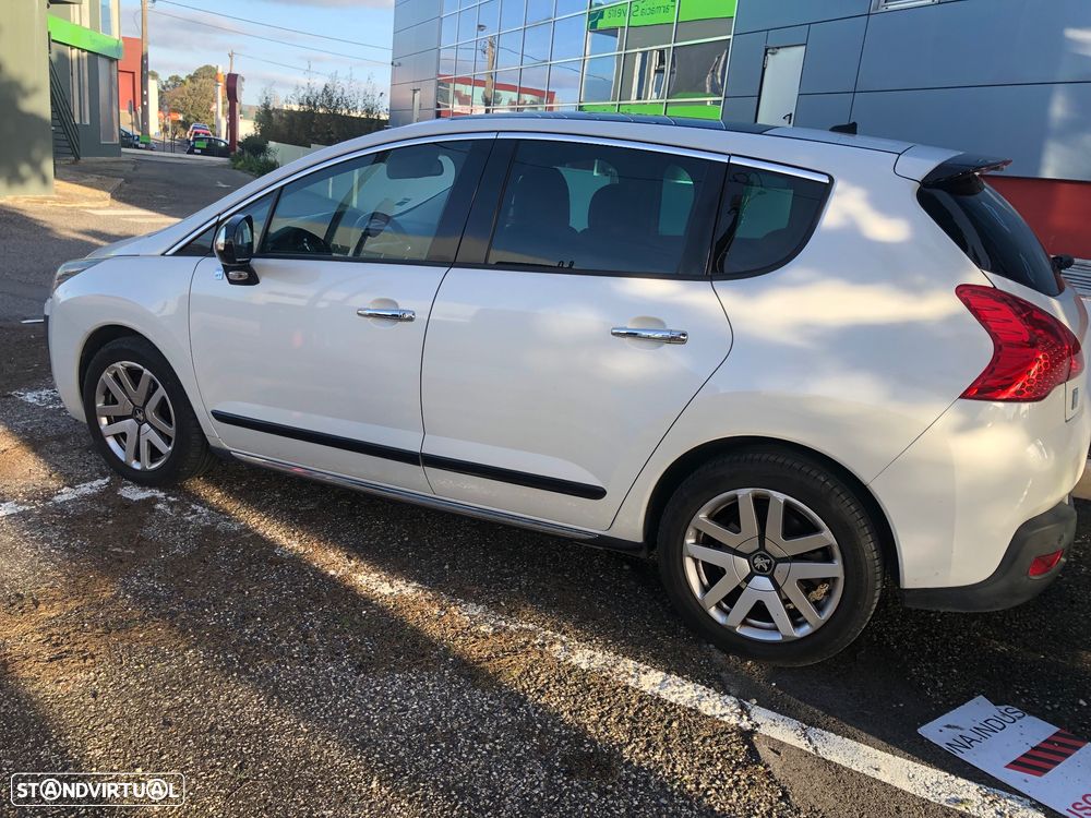 Peugeot 3008 2.0 HDi Hybrid4 Limited Edition - 2