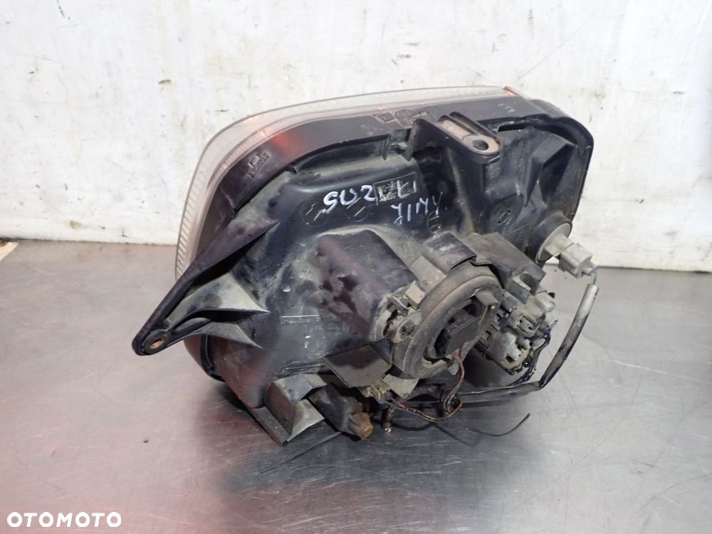 LAMPA PRAWA PRZEDNIA SUZUKI JIMNY III - 4