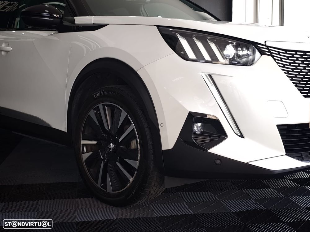 Peugeot e-2008 GT Pack - 13