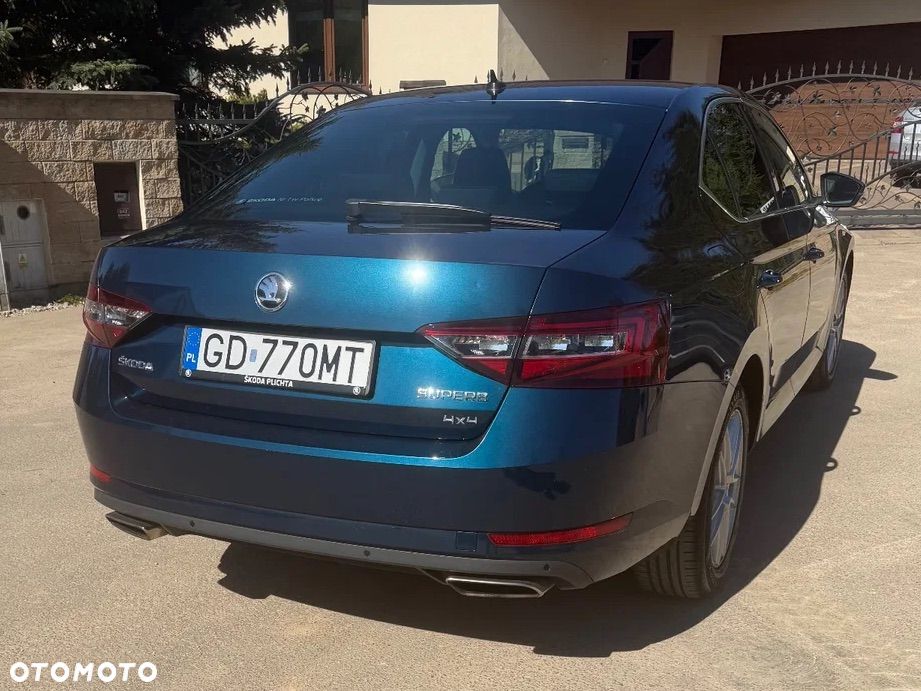 Skoda Superb 2.0 TSI 4x4 L&K DSG - 5