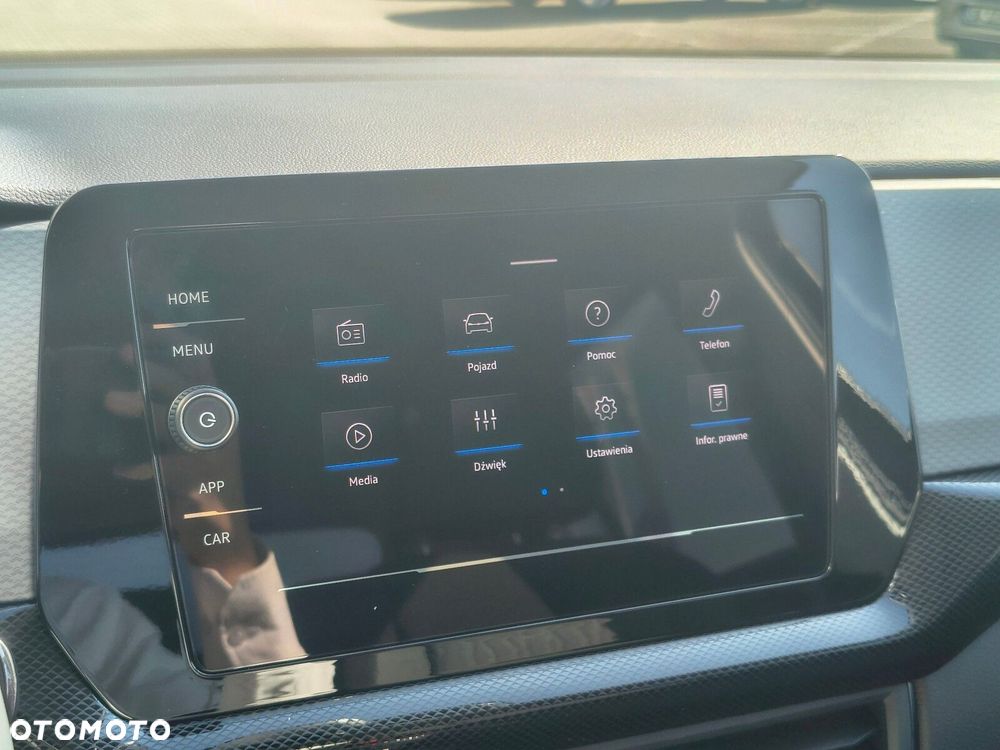 Volkswagen T-Cross - 18