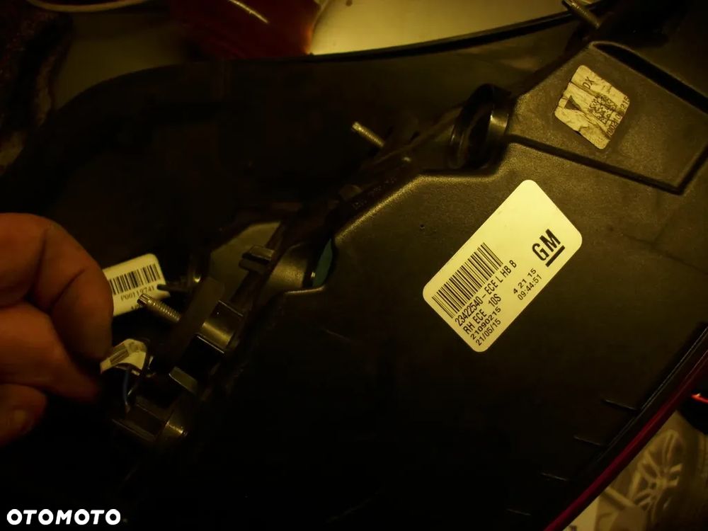Opel Insignia A Lift Lampa prawa tyl 23422540 - 3
