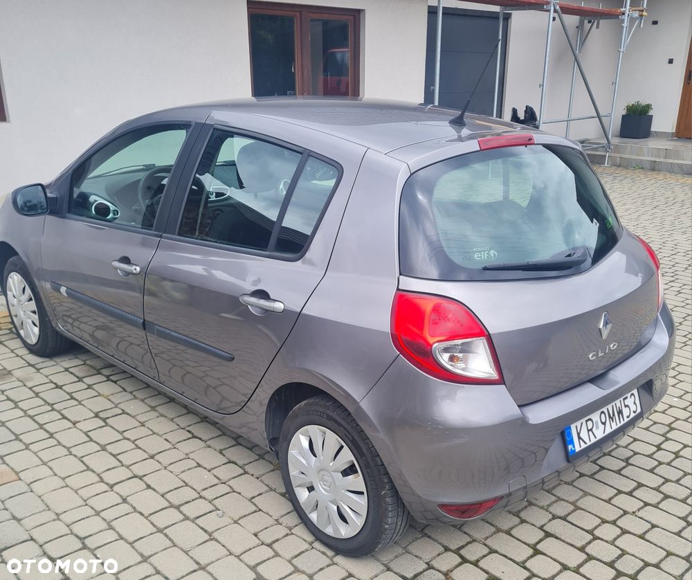 Renault Clio - 4