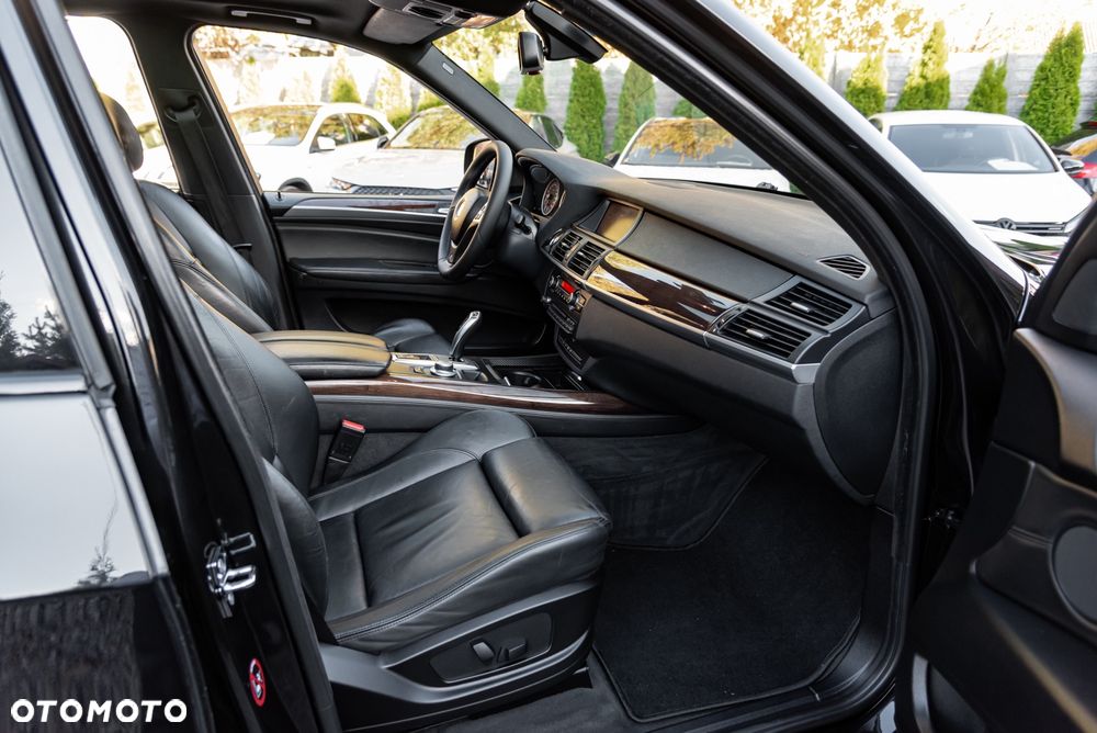 BMW X5 xDrive35d - 22