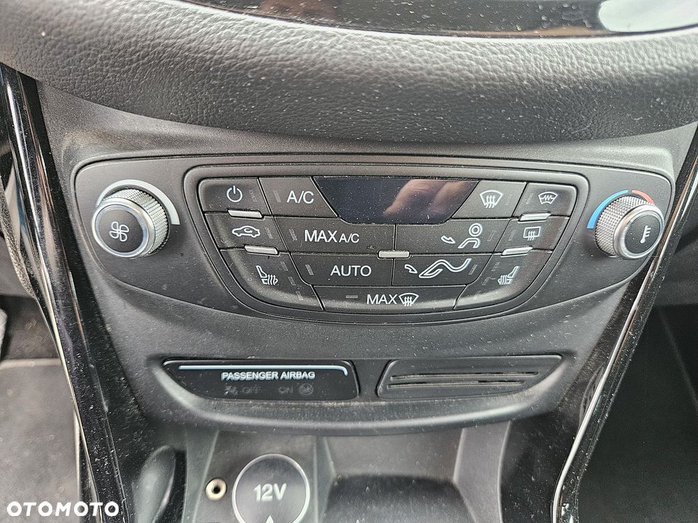 Ford B-MAX 1.0 EcoBoost Titanium EU6 - 32