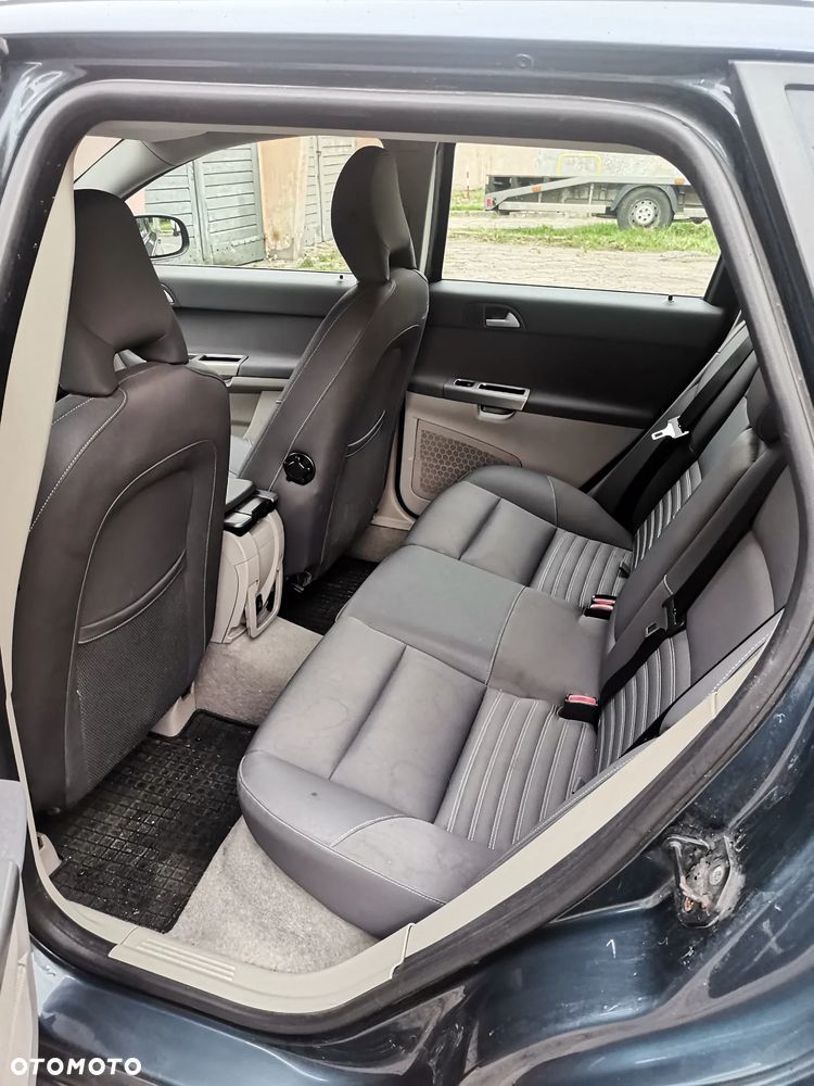 Volvo V50 2.0D Momentum - 6
