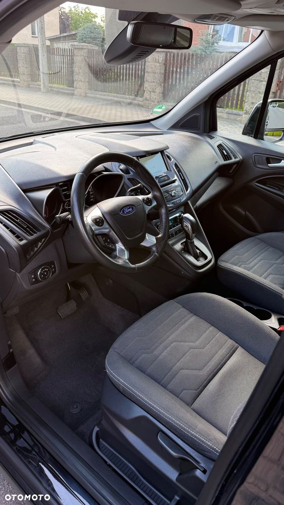 Ford Tourneo Connect Grand - 18