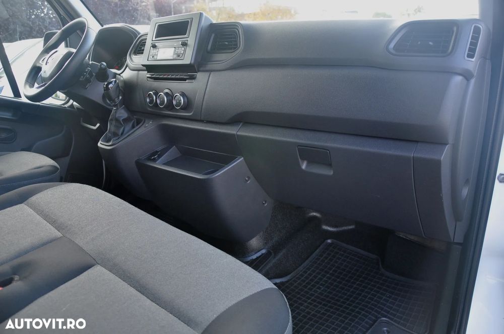 Renault Master L3H2 Doka 7 Locuri - 13