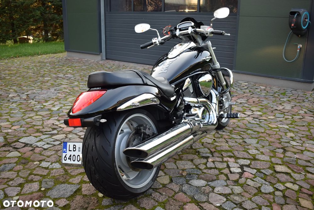 Suzuki Intruder - 25