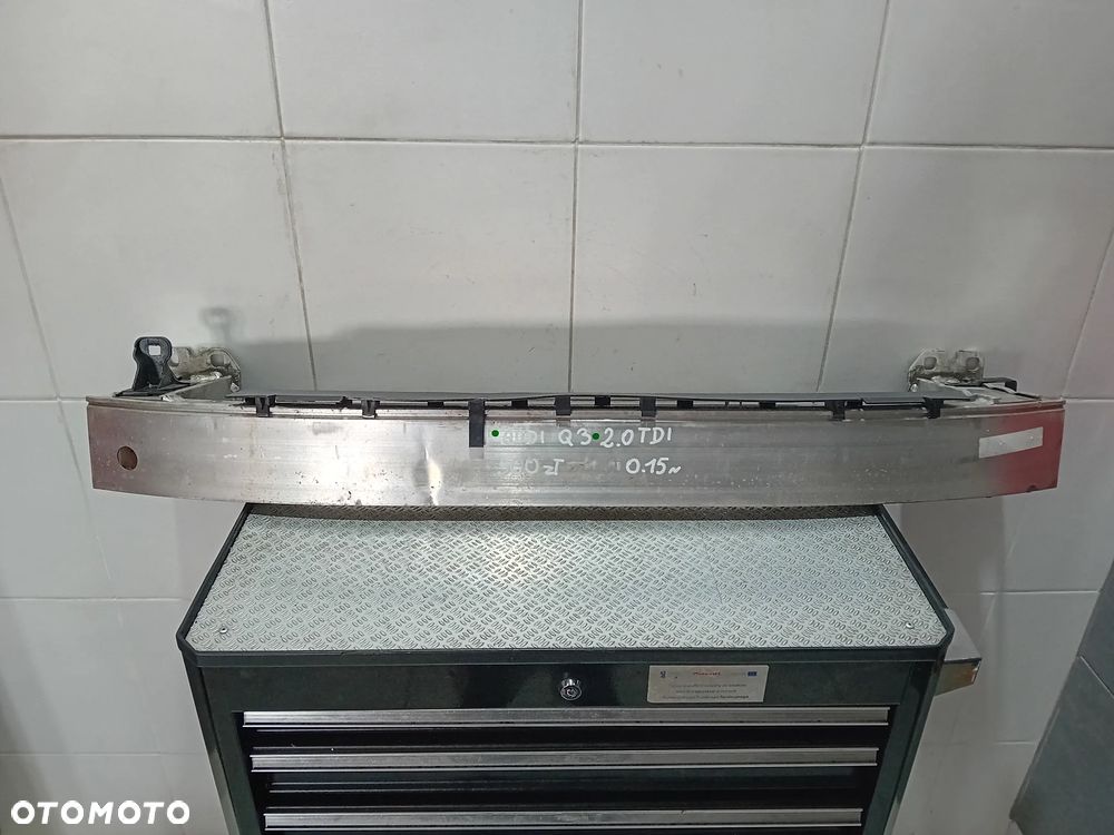 belka zderzaka przód wzmocnienie Audi Q3 2.0 TDI 2015 - 1