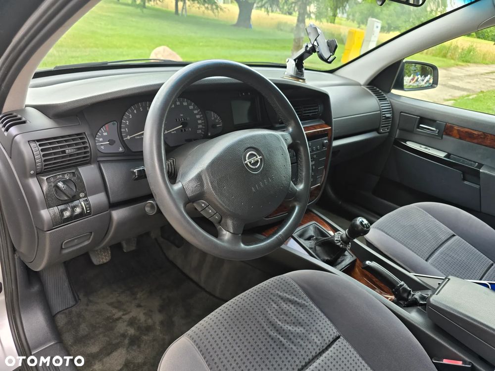 Opel Omega - 15
