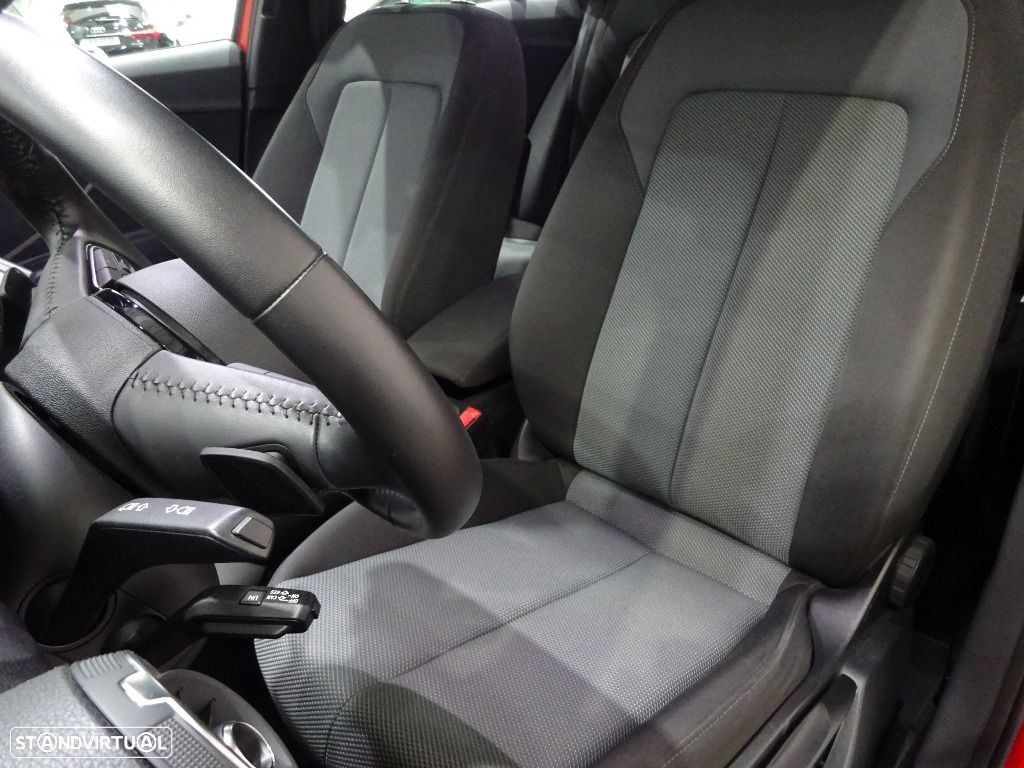 Audi Q2 30 TDI Design S tronic - 10