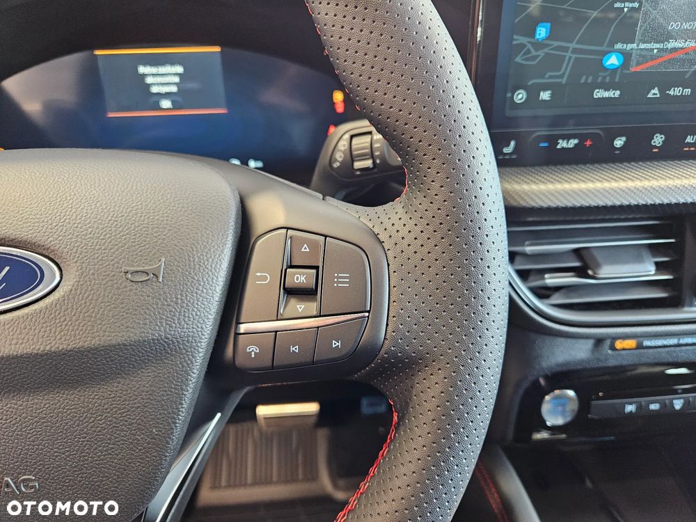 Ford Kuga 2.5 FHEV FWD ST-Line X - 25