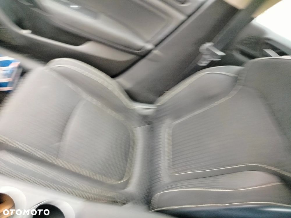 Renault Megane ENERGY TCe 100 INTENS - 17