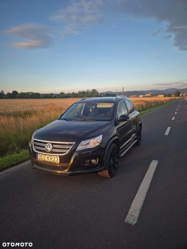 Volkswagen Tiguan - 10