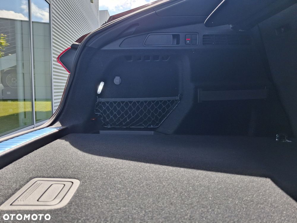 Audi Q5 Sportback - 10