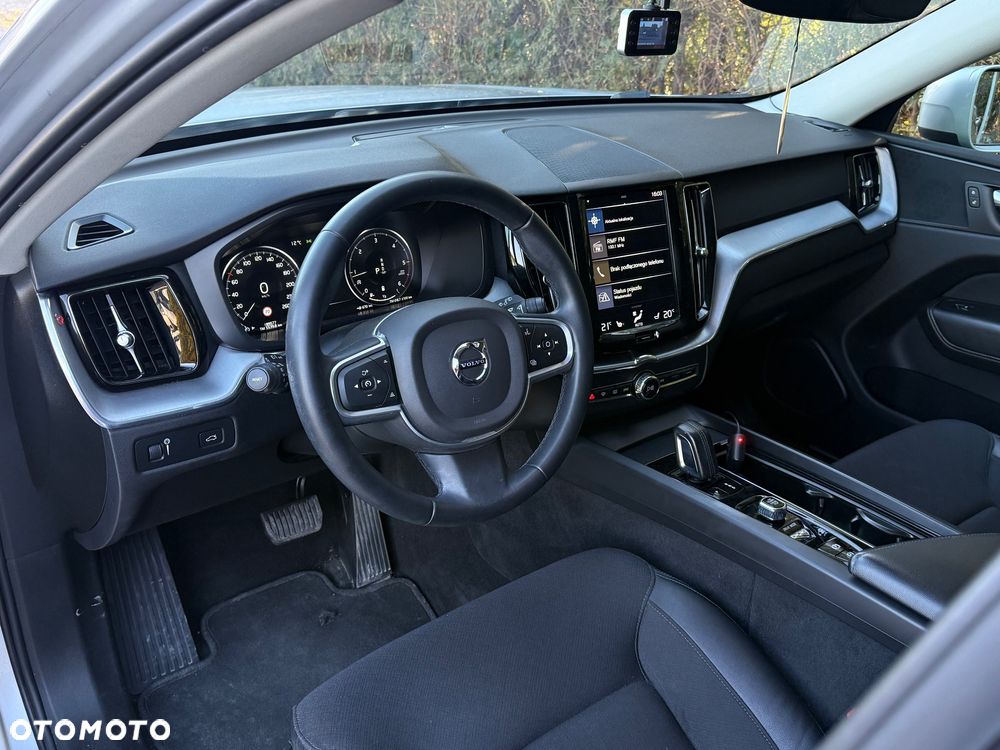 Volvo XC 60 B4 D Geartronic Momentum Pro - 7
