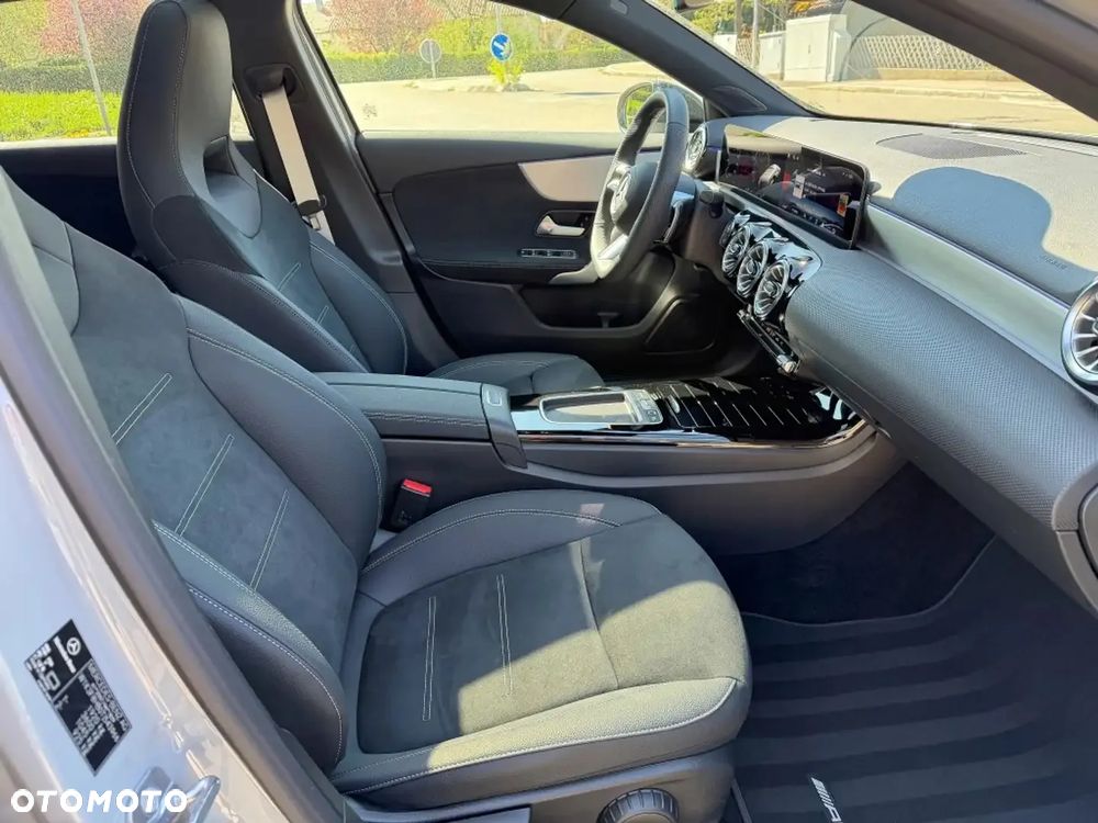 Mercedes-Benz Klasa A 200 AMG Line 7G-DCT - 7