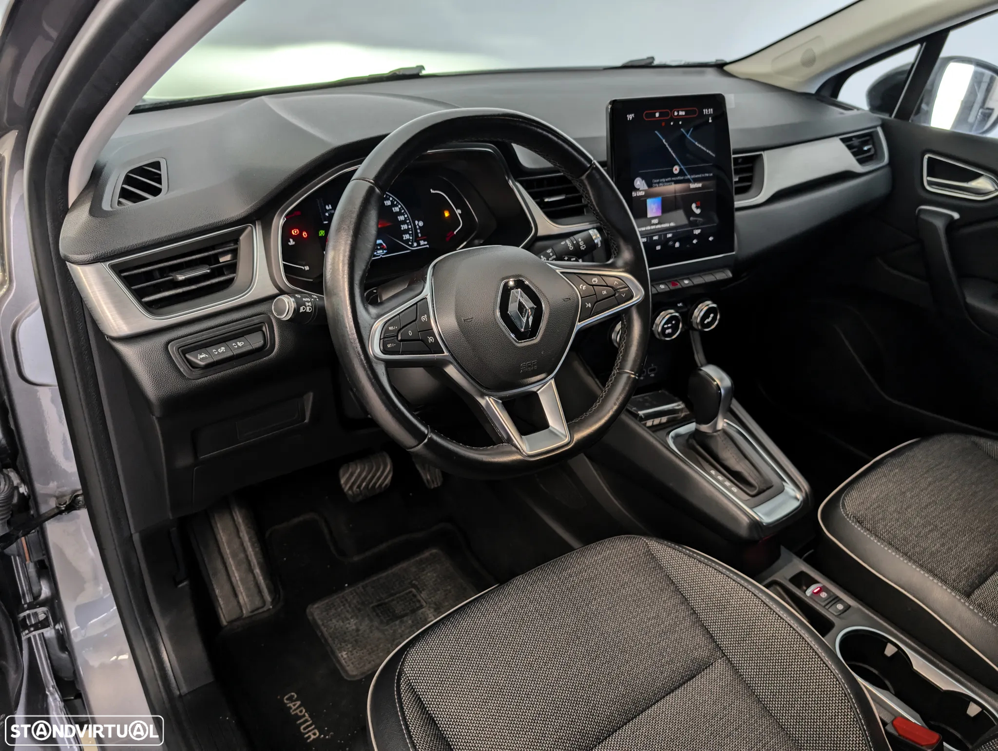 Renault Captur 1.5 dCi Exclusive EDC - 13