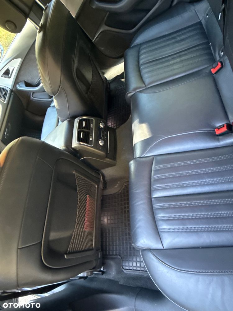 Audi A6 Avant 3.0 TDI S tronic - 24