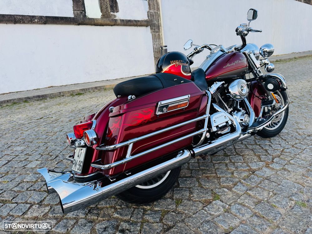 Harley-Davidson Road Road King - 11