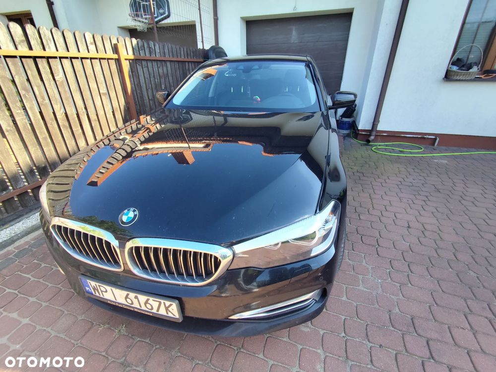 BMW Seria 5 520d Luxury Line - 1