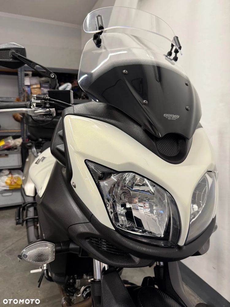 Suzuki V-STROM - 35