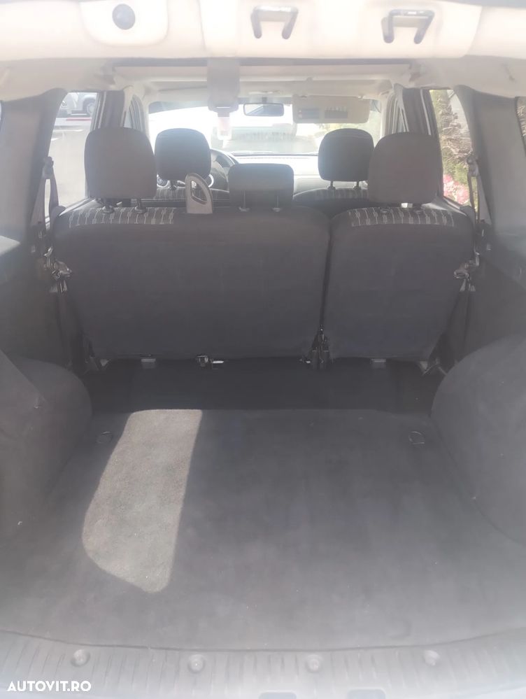 DACIA Logan 2012 — imagine 8