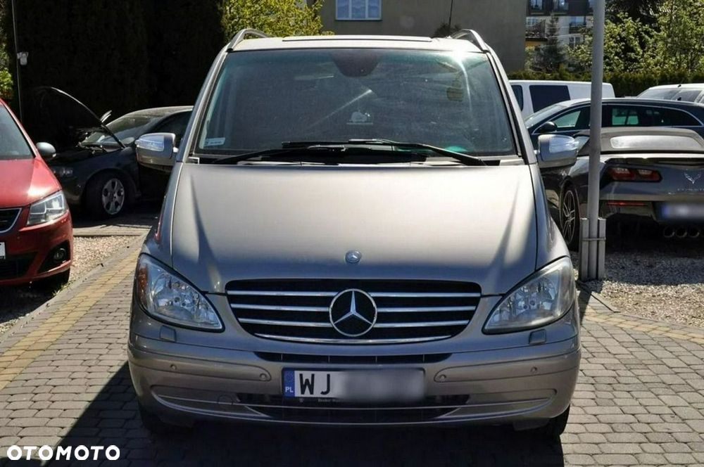 Mercedes-Benz Viano 2010