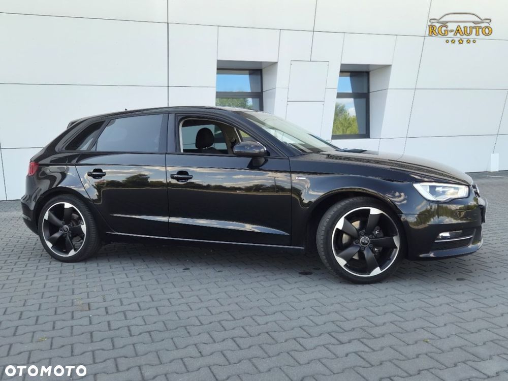 Audi A3 Sportback - 3