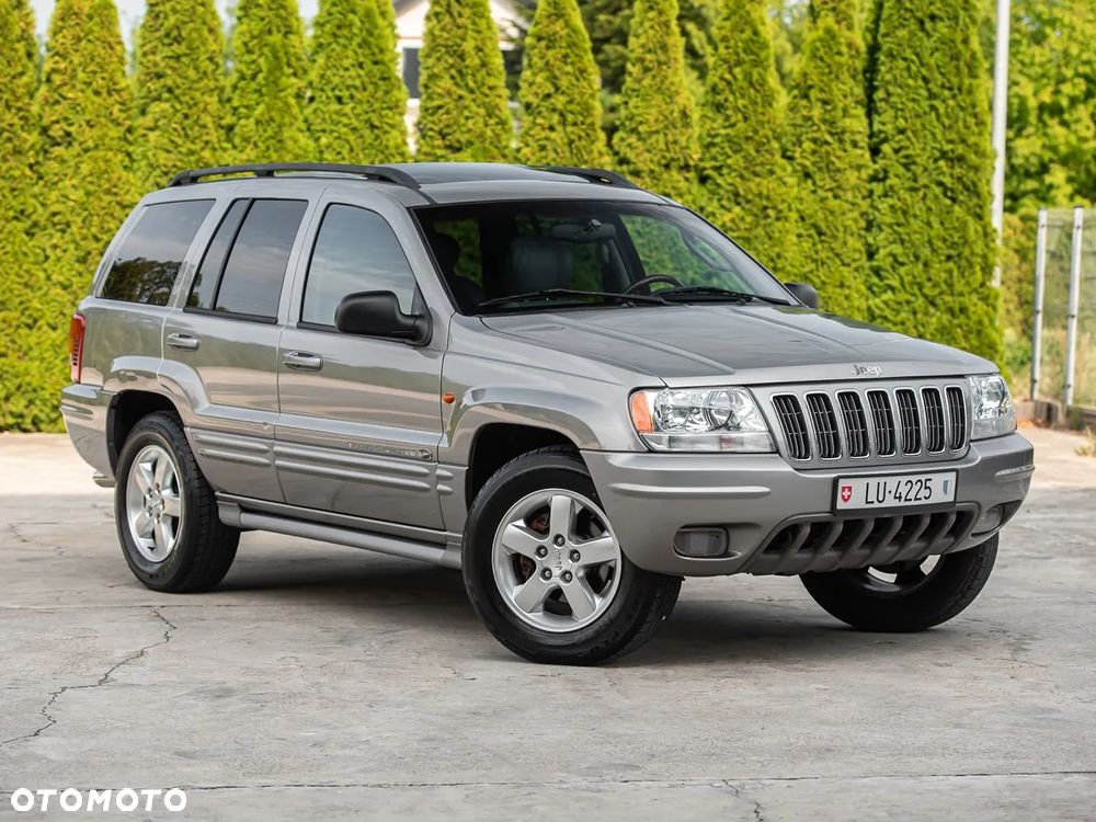 Jeep Grand Cherokee - 1