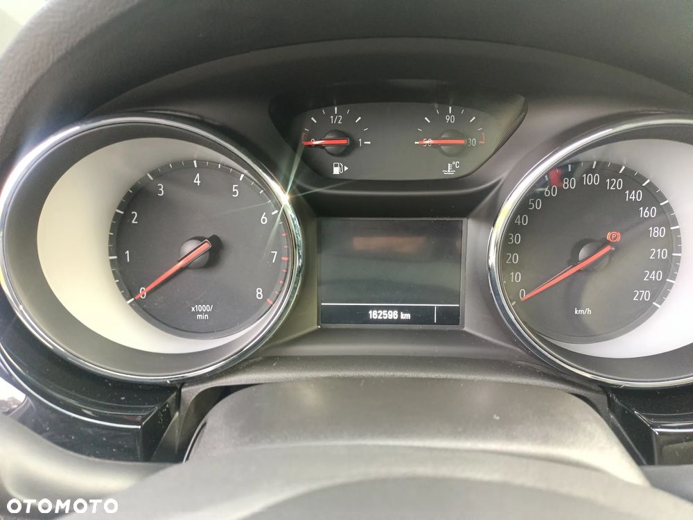 Opel Astra 1.4 Turbo Dynamic - 20