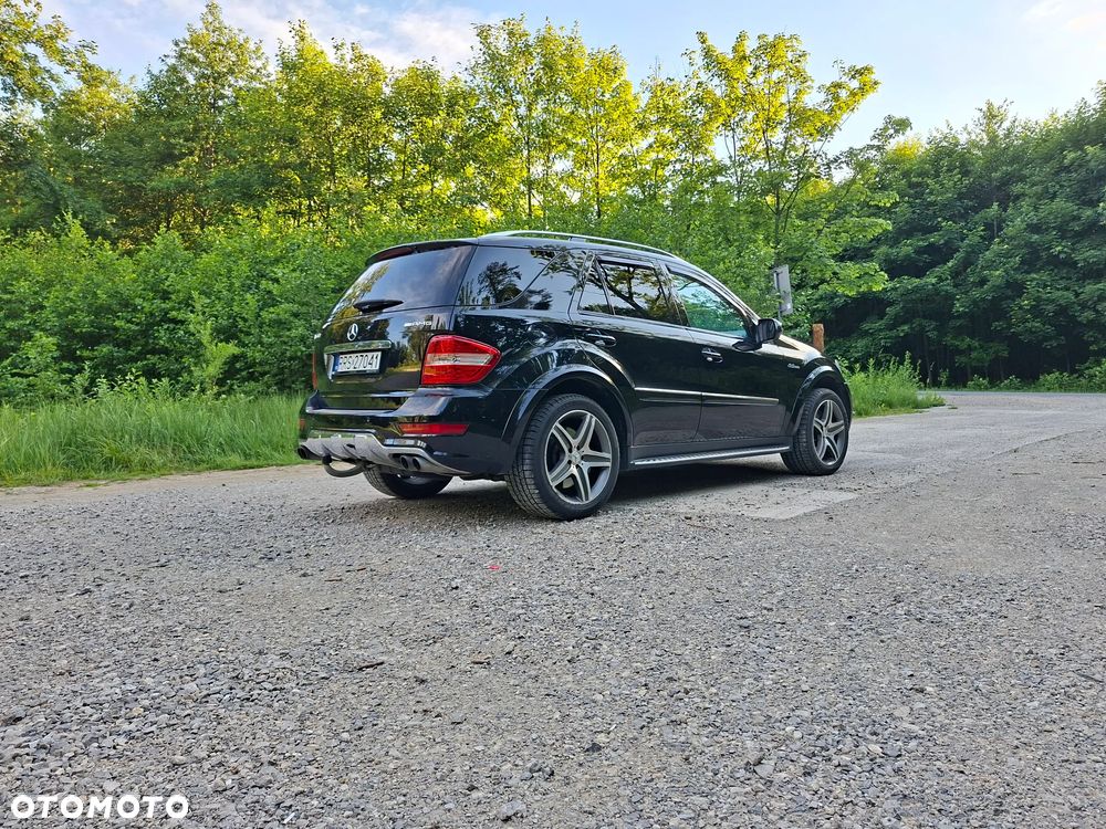Mercedes-Benz ML - 4