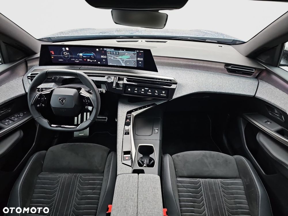 Peugeot 5008 1.2 PureTech mHEV GT Exclusive S&S e-DCS6 - 23