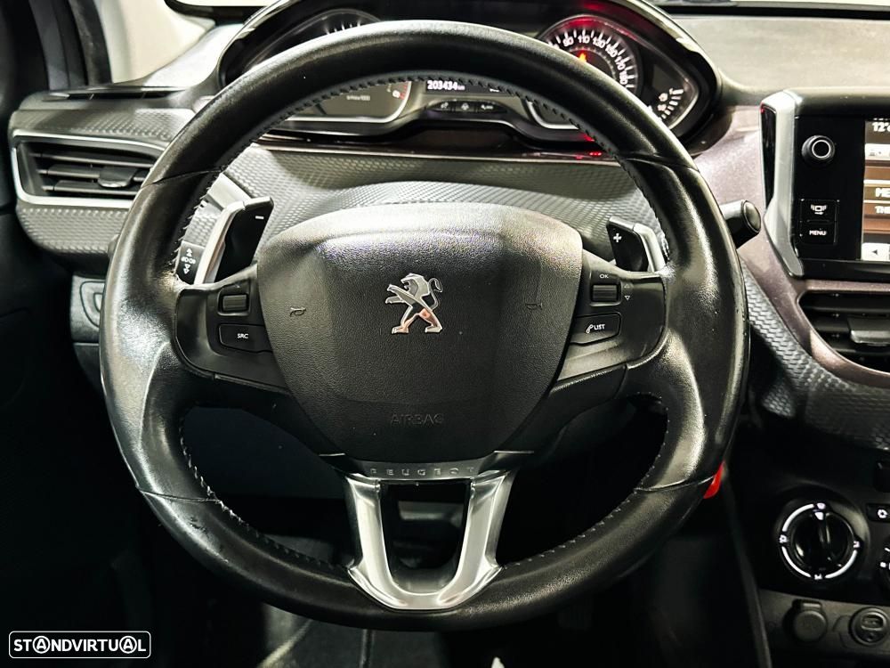 Peugeot 2008 1.6 e-HDi Allure 2-Tronic - 22