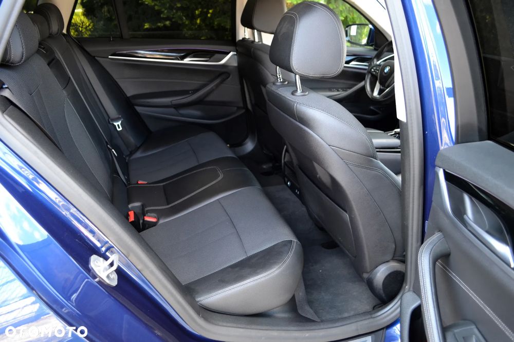 BMW Seria 5 - 28
