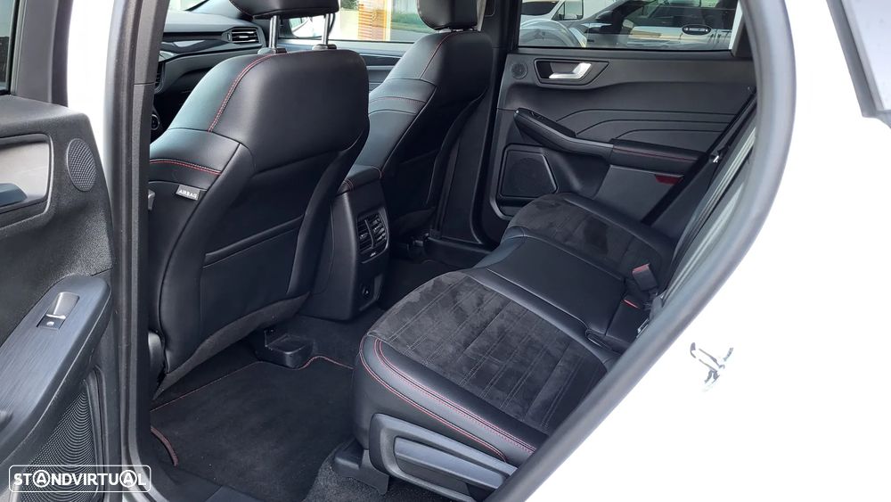 Ford Kuga 2.5 PHEV ST-Line X - 11