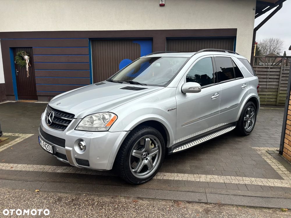 Mercedes-Benz ML 63 AMG 4-Matic - 13