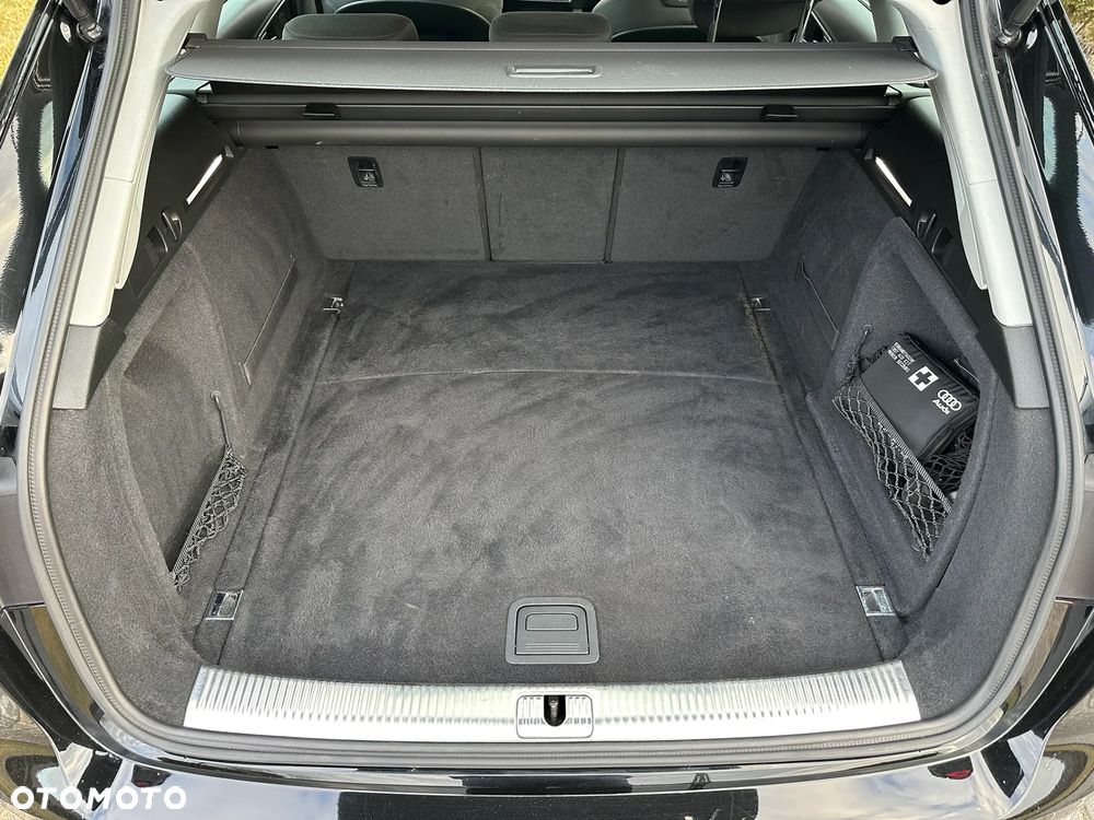 Audi A4 Avant 2.0 TFSI ultra S tronic - 29