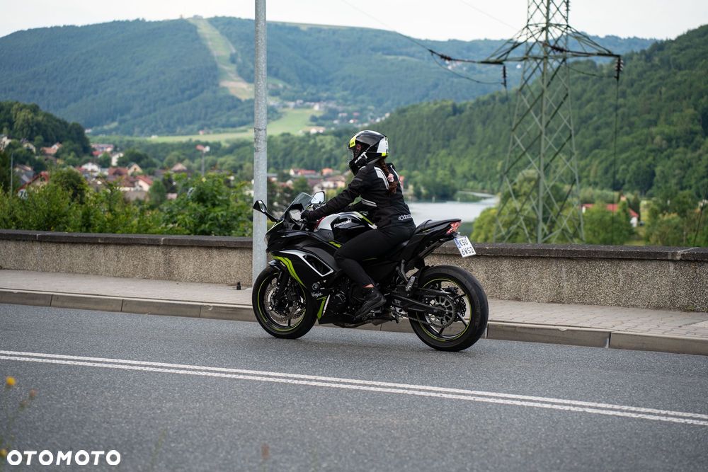 Kawasaki Ninja - 8