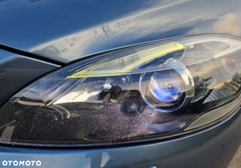 Volvo V40 T2 You - 15